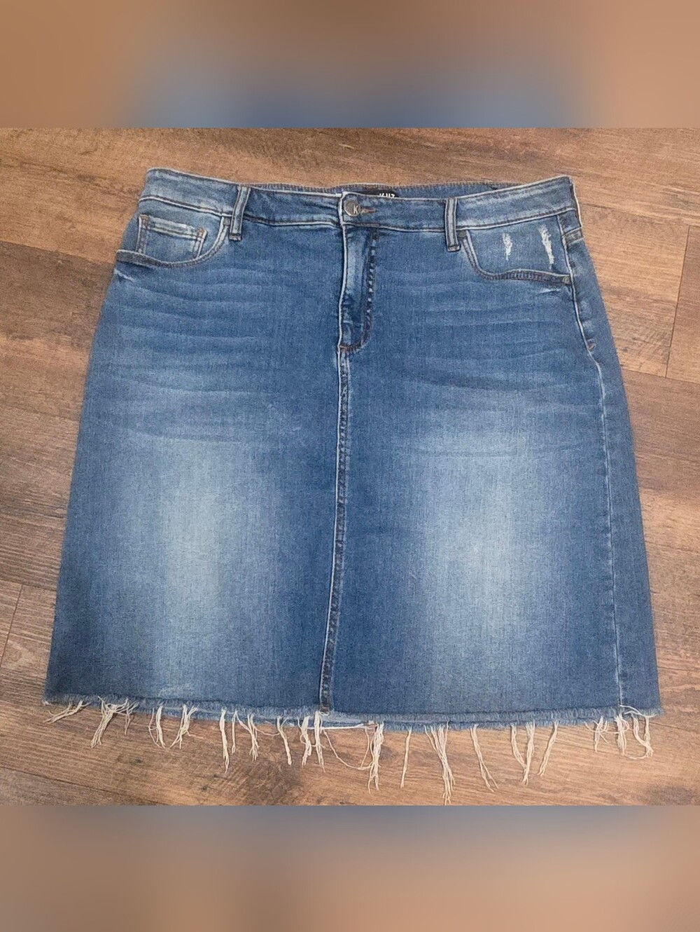 Kut from the Kloth Distressed Blue Denim Frayed-Hem Pencil Skirt